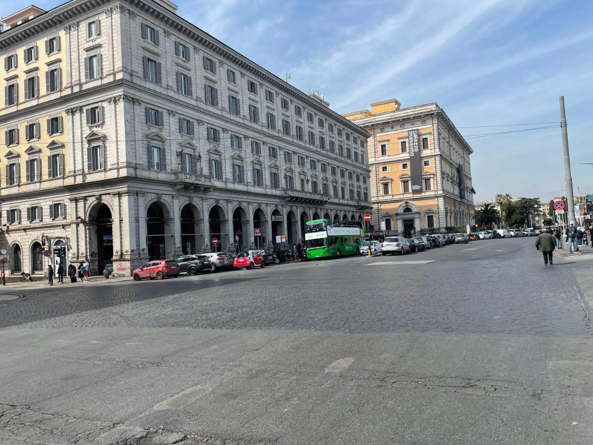 Loft Esquilino Terrazza A Stazione Termini Apartment Rome Luaran gambar